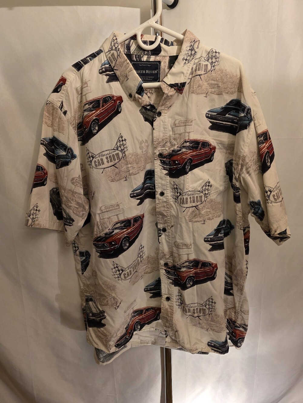 Hawaiian Style Button-Front Shirt